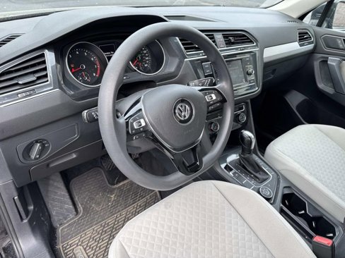 Used 2019 Volkswagen Tiguan S w/ Driver Assistance Package image 18