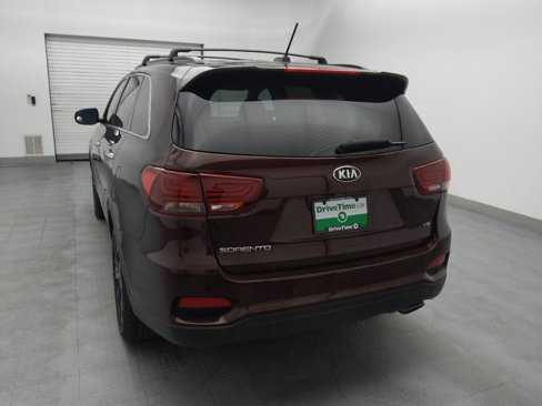 Used 2019 Kia Sorento S image 6