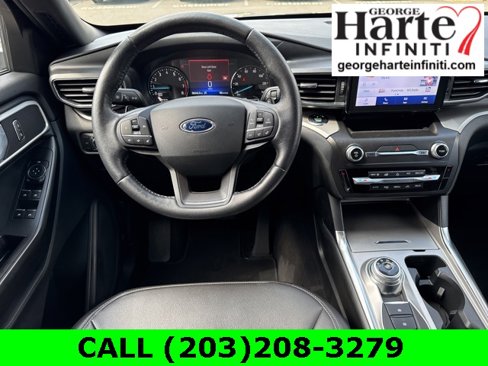 Used 2020 Ford Explorer XLT w/ Equipment Group 202A image 17