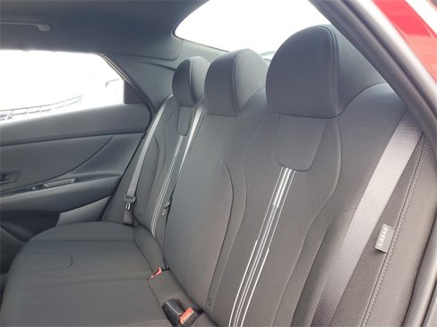 New 2025 Hyundai Elantra Sport image 7