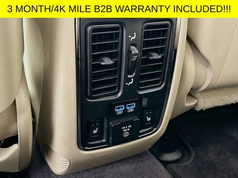 Used 2017 Jeep Grand Cherokee Limited image 26