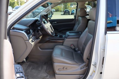 Used 2015 Chevrolet Suburban LT image 11