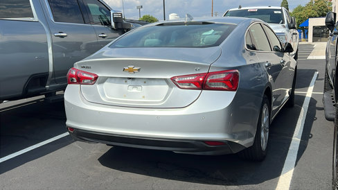 Used 2021 Chevrolet Malibu LT image 3