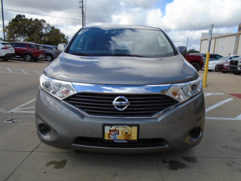 Used 2012 Nissan Quest S image 2