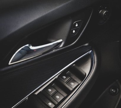 Used 2018 Chevrolet Cruze LS image 15