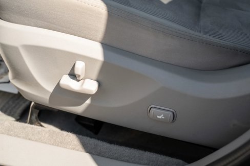 Used 2010 Subaru Forester 2.5X Premium image 15