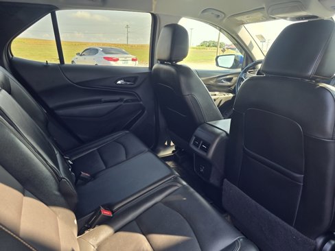 Used 2021 Chevrolet Equinox LT image 22