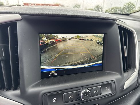 Certified 2018 GMC Terrain SLE w/ Driver Convenience Package image 13