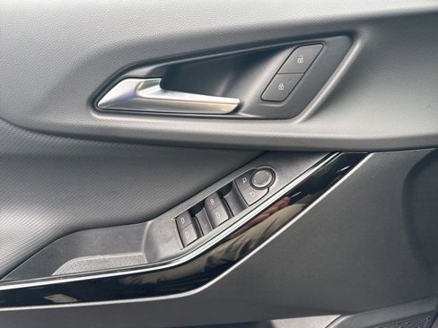 New 2026 Chevrolet Equinox LT image 22