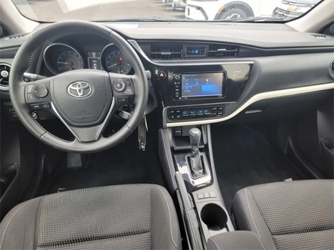 Used 2017 Toyota Corolla iM image 14
