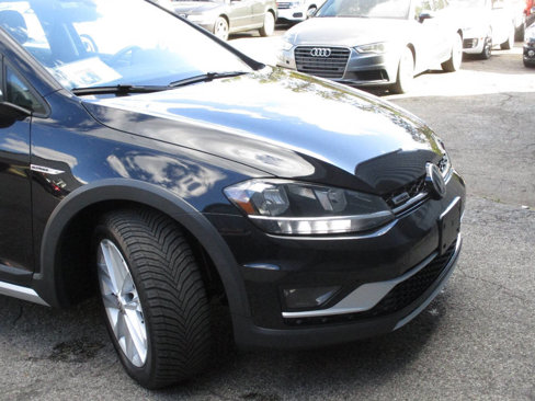 Used 2019 Volkswagen Golf Alltrack S image 48