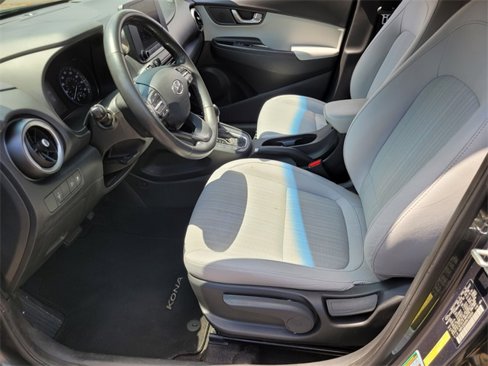 Used 2022 Hyundai Kona SEL w/ Convenience Package image 12