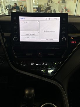 Certified 2021 Toyota Camry XLE image 17