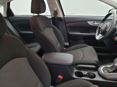 Used 2023 Kia Forte LXS image 21