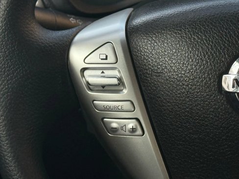Used 2013 Nissan Sentra SR image 34