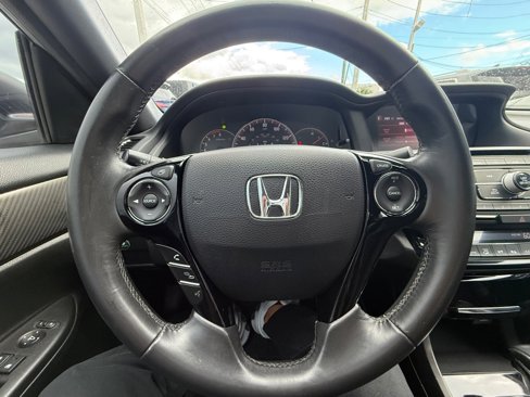 Used 2016 Honda Accord Sport image 14