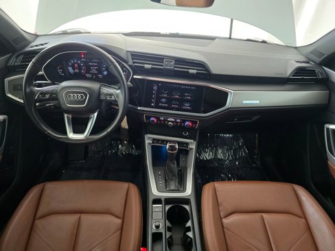 Used 2022 Audi Q3 2.0T Premium Plus image 17