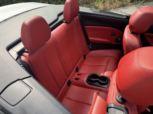 Used 2016 BMW M235i xDrive Convertible image 17