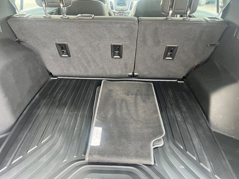 Used 2019 Chevrolet Equinox LS image 23