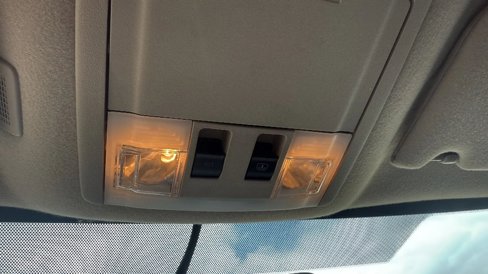 Used 2010 Ford Edge SEL image 29