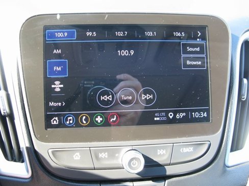 Used 2024 Chevrolet Malibu LT image 18