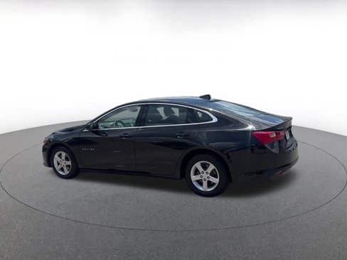 Used 2024 Chevrolet Malibu LT image 9