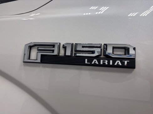 Used 2016 Ford F150 Lariat w/ Equipment Group 502A Luxury image 22