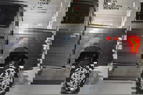 Used 2020 Ford F150 Platinum w/ Equipment Group 701A Luxury image 6