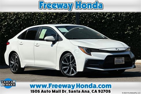 Used 2022 Toyota Corolla SE image 1