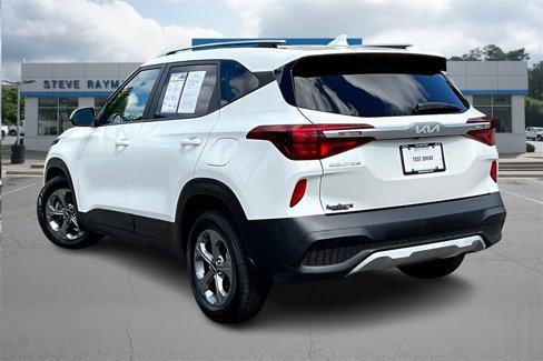 Used 2022 Kia Seltos LX image 4