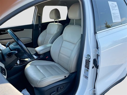 Used 2020 Kia Sorento LX w/ LX I4 Convenience Package image 20