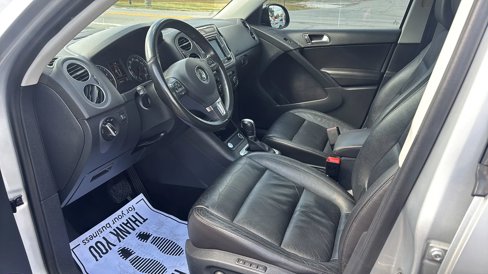 Used 2017 Volkswagen Tiguan Sport image 19