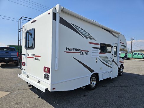 Used 2019 Ford E-350 and Econoline 350 Super Duty w/ Motorhome Prep Package image 8