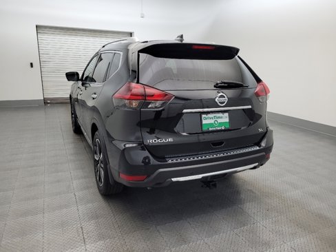 Used 2019 Nissan Rogue SL w/ Premium Package image 6