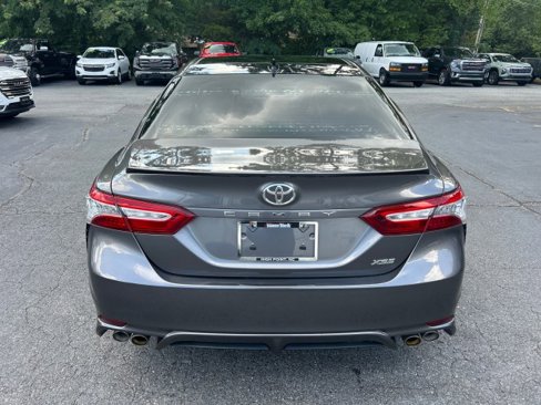 Used 2020 Toyota Camry XSE image 7