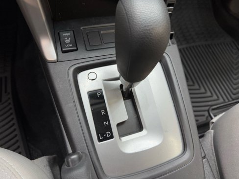 Used 2014 Subaru Forester 2.5i Premium w/ All-Weather Package image 19