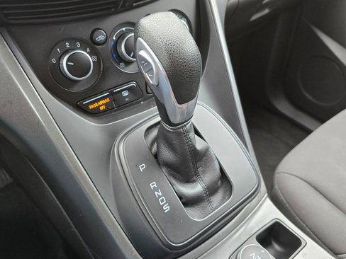 Used 2015 Ford Escape S image 22