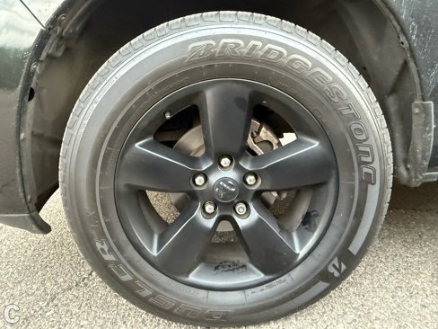 Used 2019 RAM 1500 Express w/ Express Value Package image 6