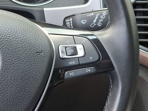 Used 2019 Volkswagen Atlas SE w/ Panoramic Sunroof Package image 18