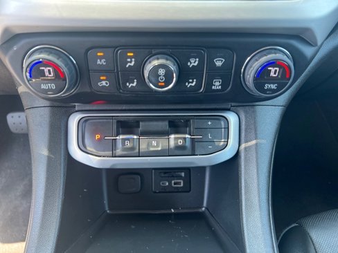 Certified 2023 GMC Acadia SLT image 23