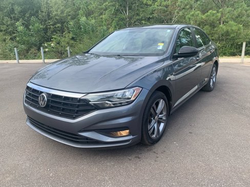 Used 2019 Volkswagen Jetta image 4