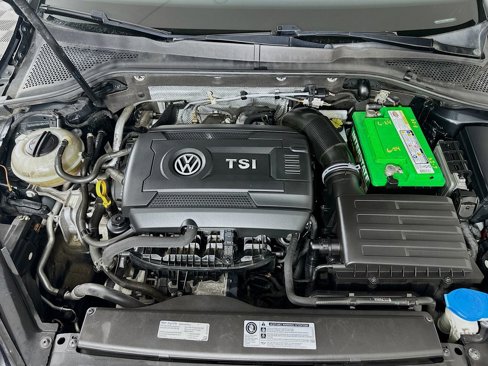 Used 2015 Volkswagen GTI Autobahn w/ Lighting Package (SEL) image 37