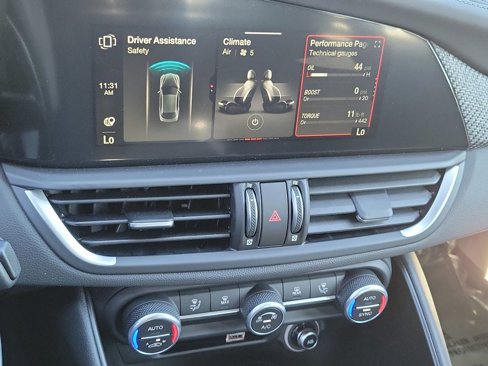 New 2024 Alfa Romeo Giulia Quadrifoglio image 8