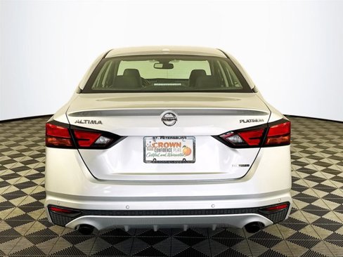 Used 2020 Nissan Altima 2.0 Platinum image 7