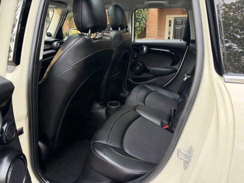 Used 2018 MINI Cooper S image 16