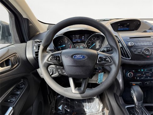 Used 2018 Ford Escape SE image 12
