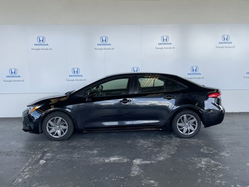 Used 2022 Toyota Corolla L image 3