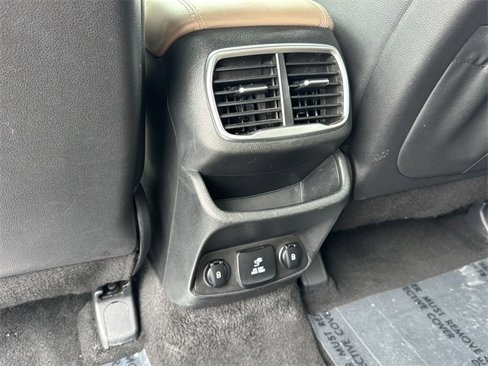 Used 2019 Hyundai Santa Fe FWD image 27
