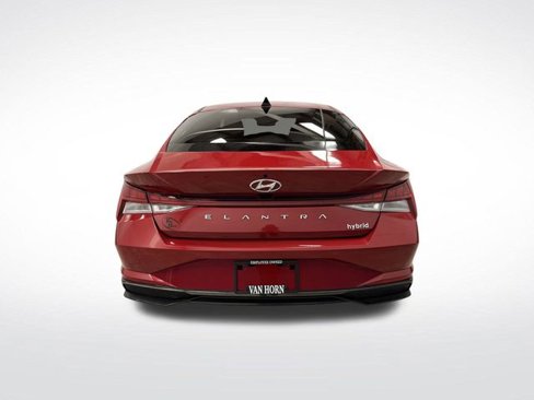 Used 2023 Hyundai Elantra Limited image 15