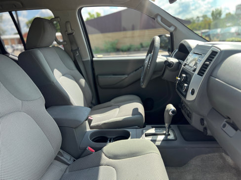 Used 2014 Nissan Frontier SV w/ SV Value Truck Package image 45